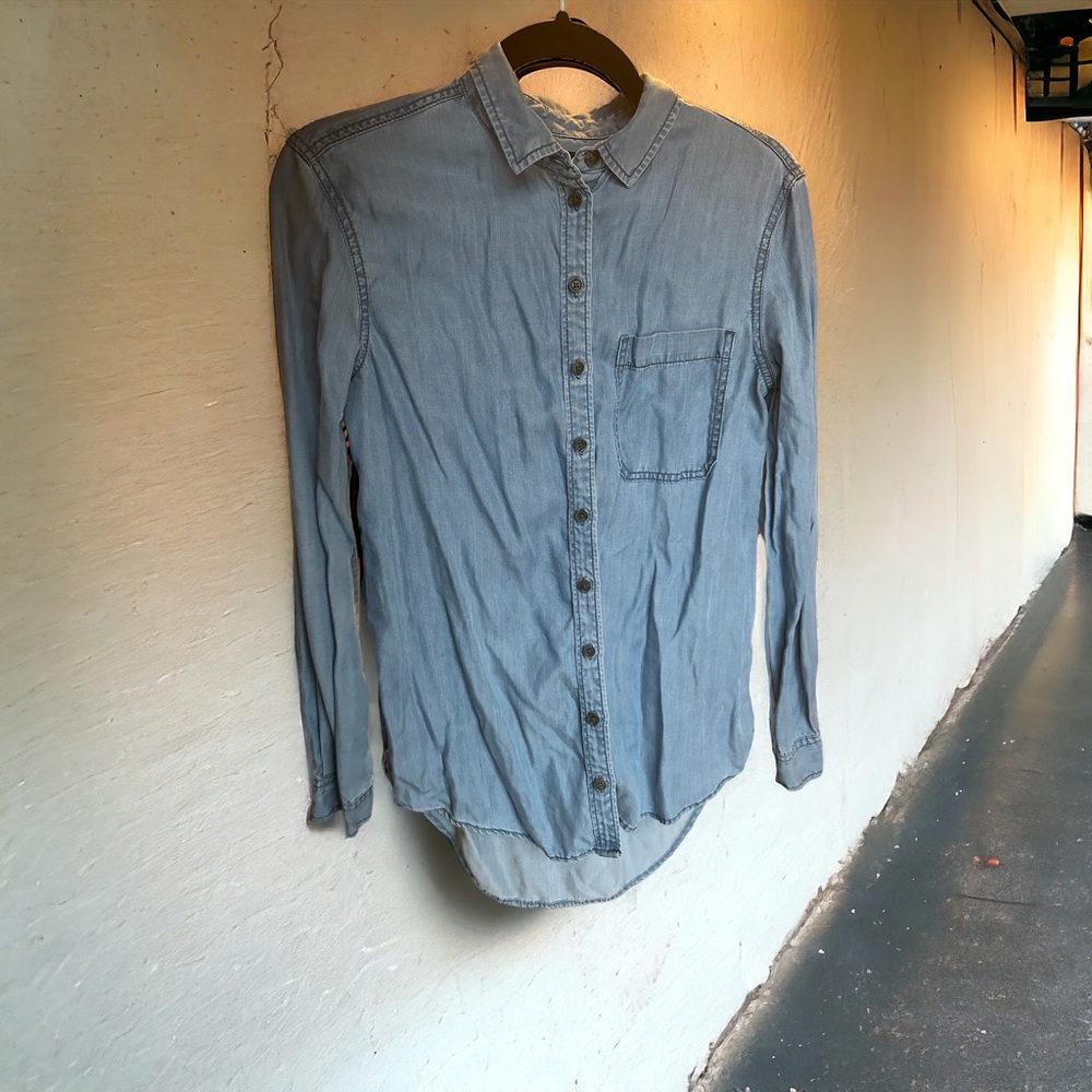 BDG soft thin denim long loose button up shirt XS